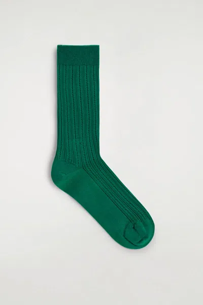 Cos Chaussettes En Maille Pointelle In Green