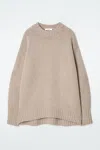 Cos Chunky Pure Cashmere Crew-neck Jumper In Beige