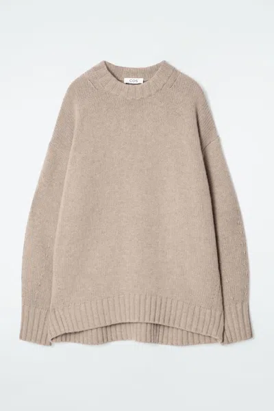Cos Chunky Pure Cashmere Crew-neck Jumper In Beige