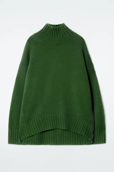 Cos Chunky Pure Cashmere Turtleneck Jumper In Green