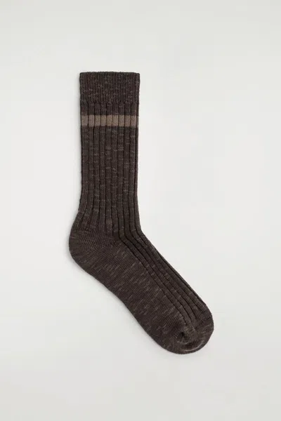 Cos Chunky Rib-knit Socks In Marrone