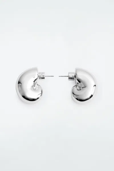 Cos Chunky Seashell-shaped Earrings In White