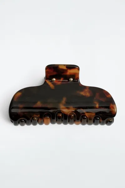 Cos Claw Hair Clip In Brown