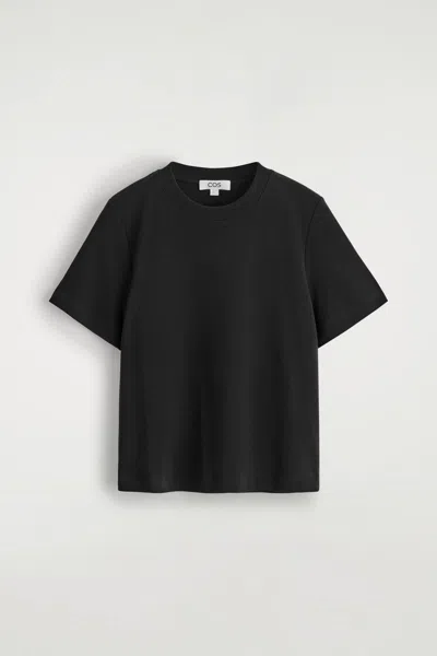Cos Clean Cut T-shirt In Black
