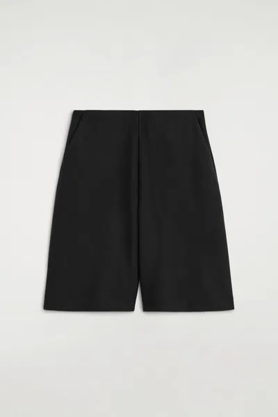 Cos Crepe Wide-leg Shorts In Black