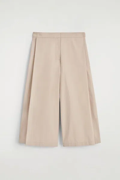 Cos Pantaloni A Gamba Larga Cropped In Cotone In Sand