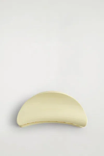 Cos Curved Claw Hair Clip In Yellow