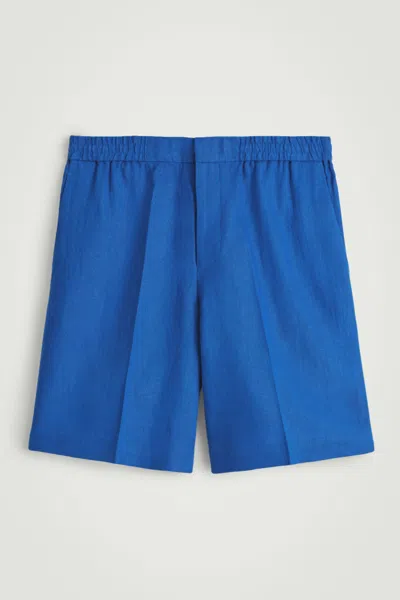 COS ELASTICATED LINEN SHORTS IN BLUE