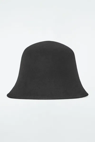 Cos Felted-wool Bucket Hat In Black