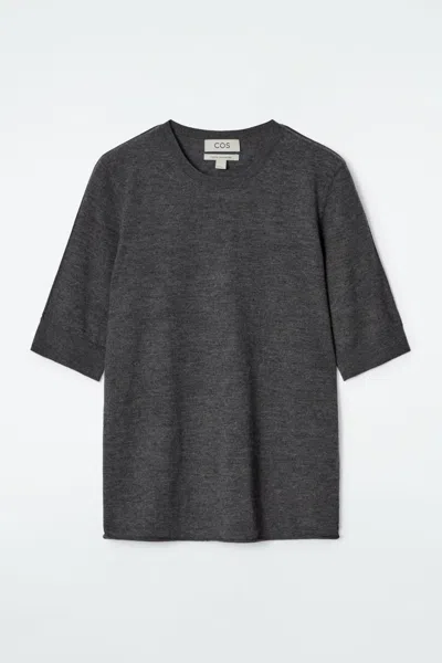 Cos Fine Pure Cashmere T-shirt In Grey