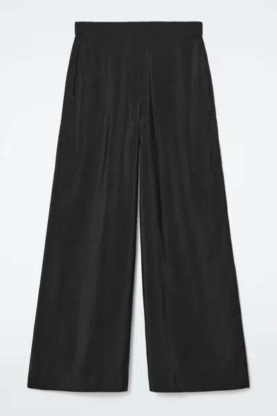 Cos Hose Mit Weitem Bein Und Elastischem Bund In Black