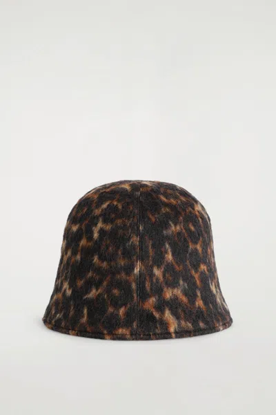 Cos Cappello Da Pescatore Leopardato In Misto Lana In Marrone