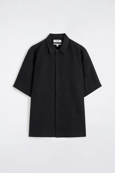 Cos Linen Short-sleeved Shirt In Black