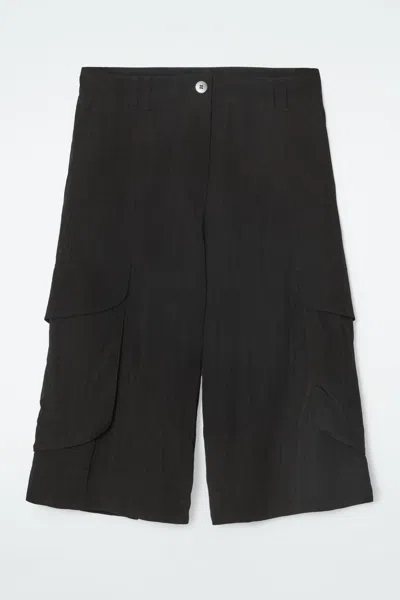 Cos Longline Cargo Shorts In Black