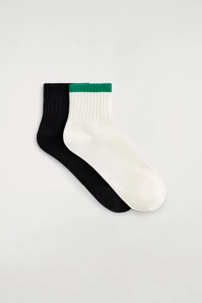 Cos Lot De 2 Paires De Chaussettes De Sport Côtelées In Black