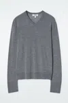 Cos Merino Wool V-neck Jumper In Grey