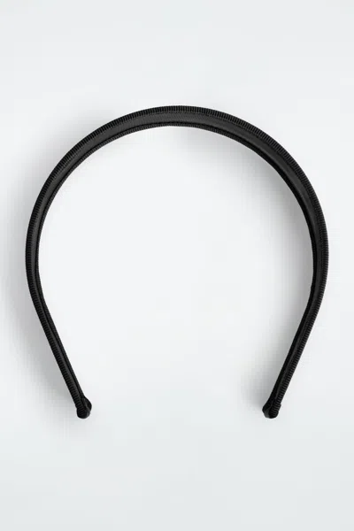 Cos Mesh Headband In Black