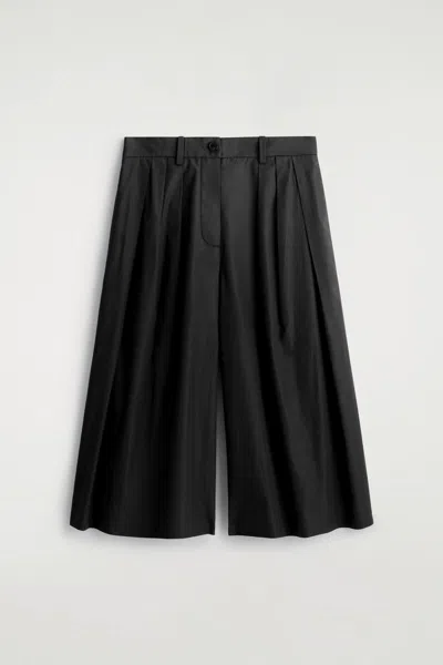 Cos Pleated Cotton Pants In Black