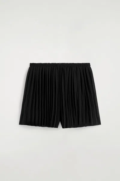 Cos Short Plissé En Georgette In Black