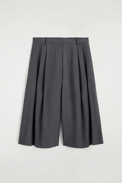 Cos Pleated Wool-blend Culottes In Gray