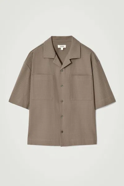 Cos Relaxed Textured Cotton Resort Shirt In Beige
