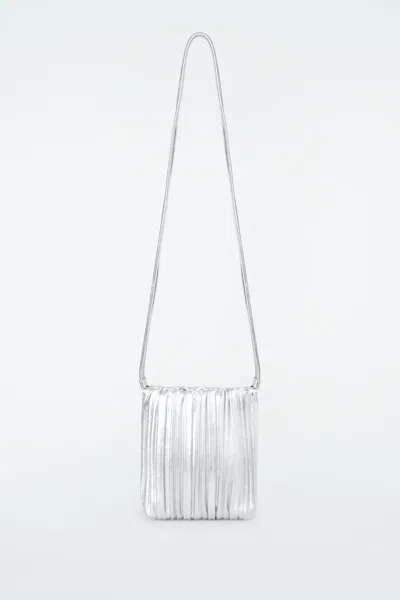 Cos Scallop Crossbody Bag - Leather In Silver