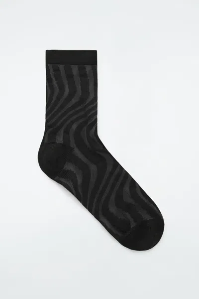 Cos Sheer Distorted-stripe Socks In Black