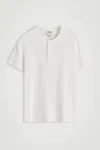 Cos Slim-fit Ribbed Henley T-shirt In Blanc
