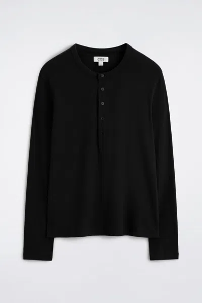 Cos Slim Ribbed Cotton Long-sleeved Henley T-shirt In Black