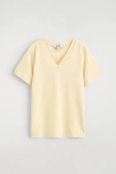 Cos T-shirt In Cotone Con Scollo A V In Sand