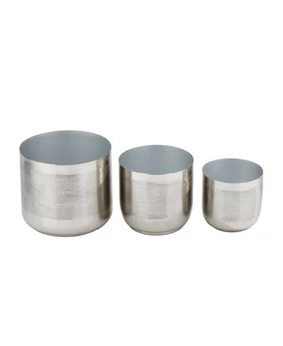 Cosmoliving Metal Indoor Outdoor Planter Set Of 3 In Silver