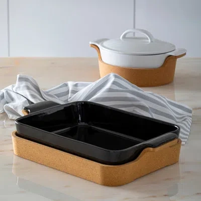 Costa Nova Gift Oval Cov. Casserole With Cork Tray In White