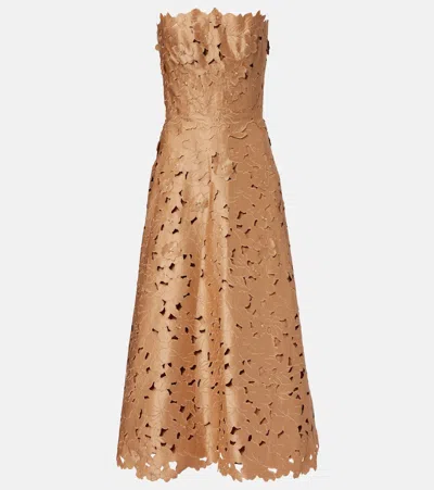 Costarellos Vella Floral Lace Cocktail Dress In Gold