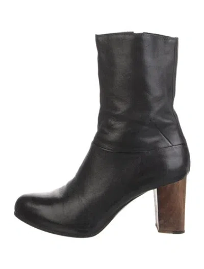 Pre-owned Costume National Leather Boots In Black