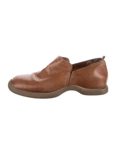 Pre-owned Costume National Leather Loafers In Brown