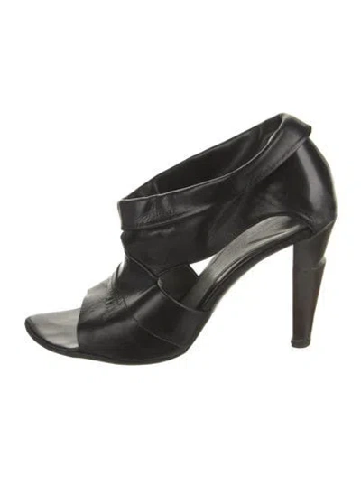 Pre-owned Costume National Leather Slingback Sandals In Black