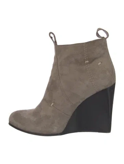 Pre-owned Costume National Suede Boots In Neutral