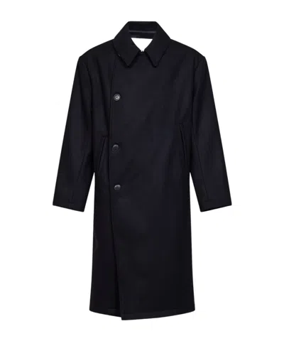 Costumein Long-sleeved Collared Coat In Black
