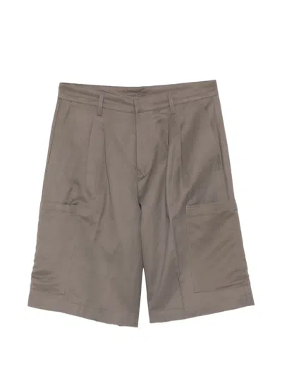Costumein Pleated Cargo Shorts In Brown
