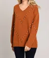 Cotton Bleu Pearl V-neck Sweater In Camel