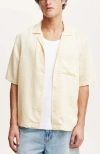 Cotton On Box Fit Short Sleeve Shirt In Summer Yellow Dobby
