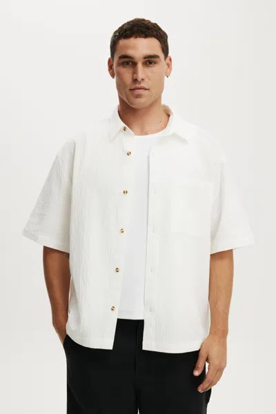Cotton On Boxy Fit Short Sleeve Shirt In White