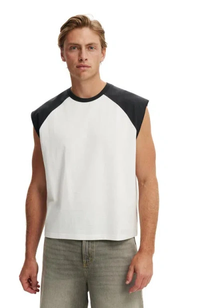 Cotton On Cropped Fit Muscle In White