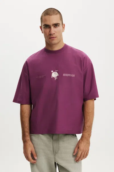 Cotton On Fifa Cropped Fit T-shirt In Lcn Fcl Ruby / Fifa - Espana 82