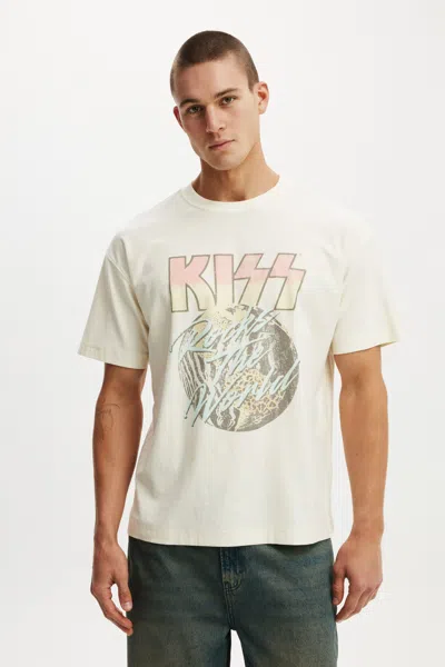 Cotton On Kiss Music Box Fit T-shirt In Lcn Bra Creampuff / Kiss - Rocks The World
