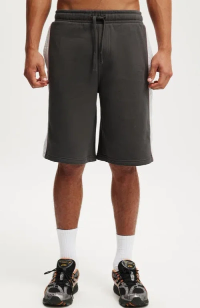 Cotton On Super Baggy Fleece Short