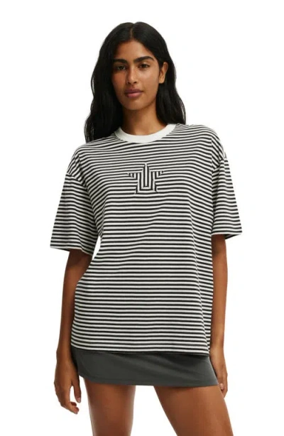 COTTON ON COTTON ON THE BOXY GRAPHIC TEE