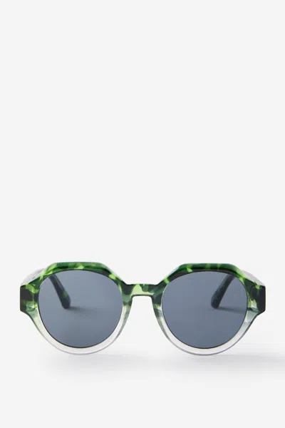 Cotton On The Tourer Sunglasses In Half Green Tort Half Clear/black