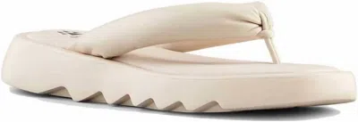 Cougar Women's Jasmine Sandal In Oyster In White