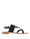 Couleur Pourpre Toe Strap Sandals In Black